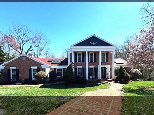 4709 Randolph Ct, Annandale, VA 22003