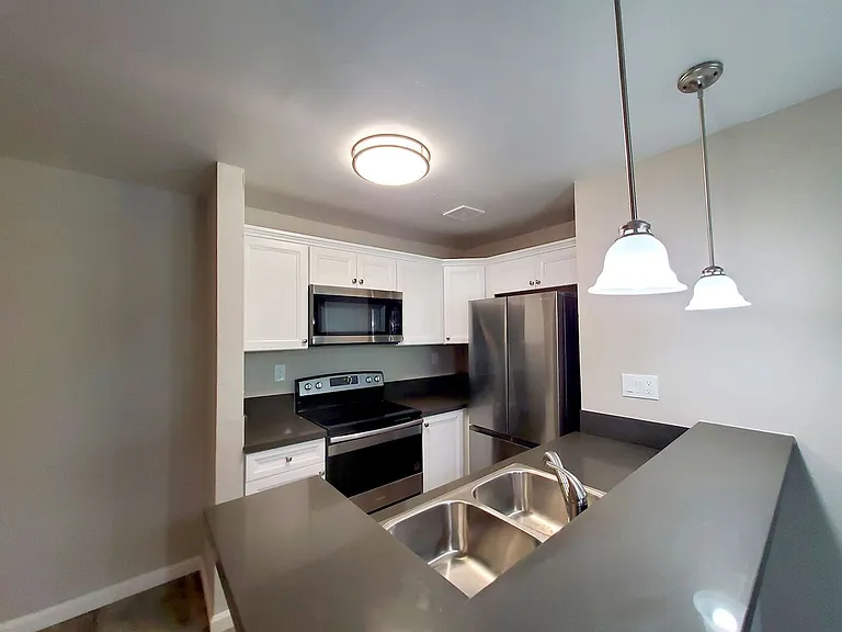 Cinnamon Woods Apartments — Photo 48