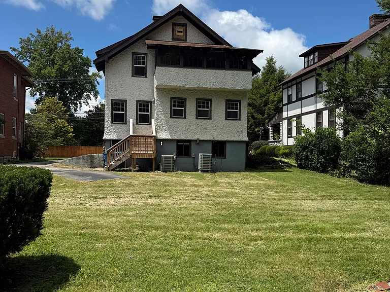 346 Wilderness Rd — Photo 17