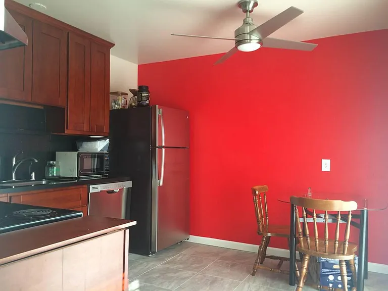 3685 Cape Cod Ct #4 — Photo 2