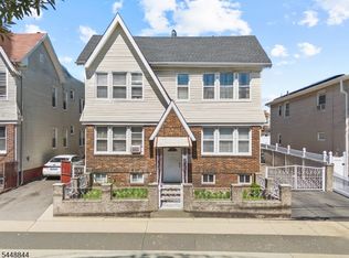 284-286 N 12th St, Newark, NJ 07107