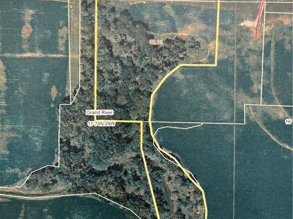 Macksburg Rd, Macksburg, IA 50155