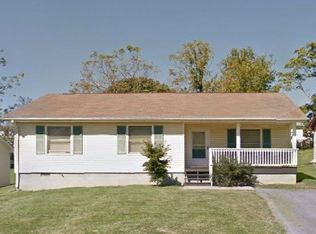 214 Hamrick St, Staunton, VA 24401