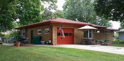 1st image of 6789 Pennsylvania St