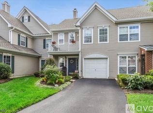 503 Well Sweep Rd, Whitehouse Station, NJ 08889