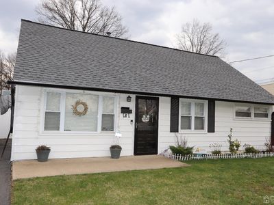 8 Ashley Rd, Edison, NJ, 08817