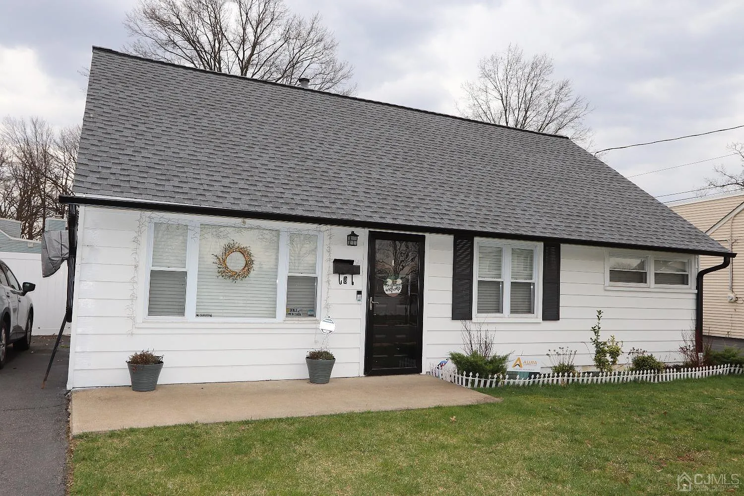 8 Ashley Rd photo 1