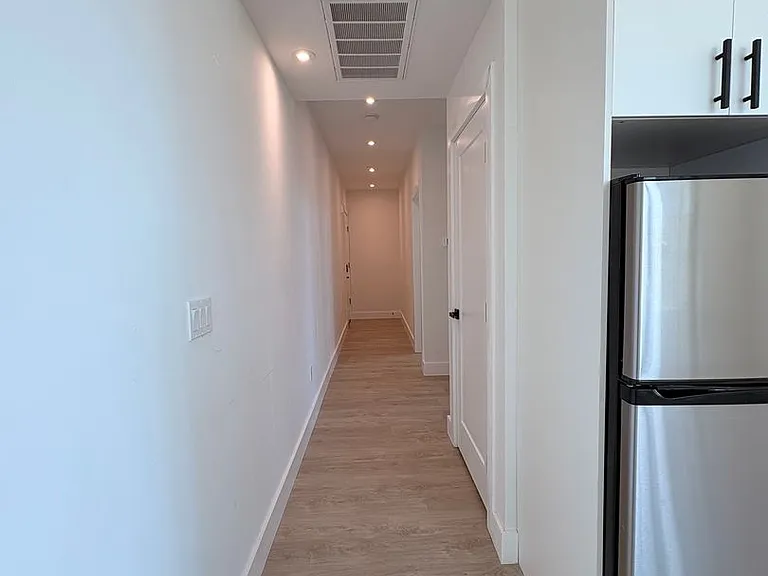 Wood Street Lofts — Photo 29