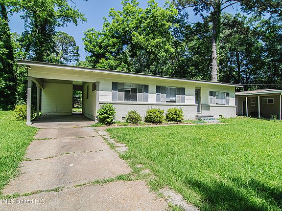 3rd image of 4256 Oaklawn Dr