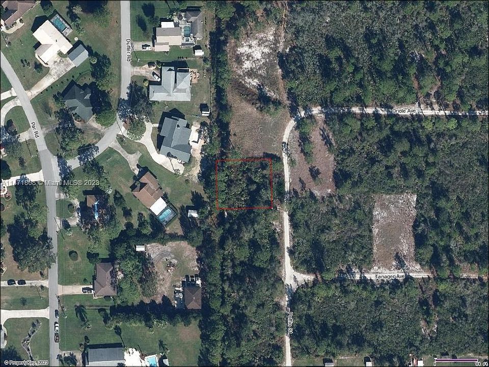 2nd image of 1807 Puffin St