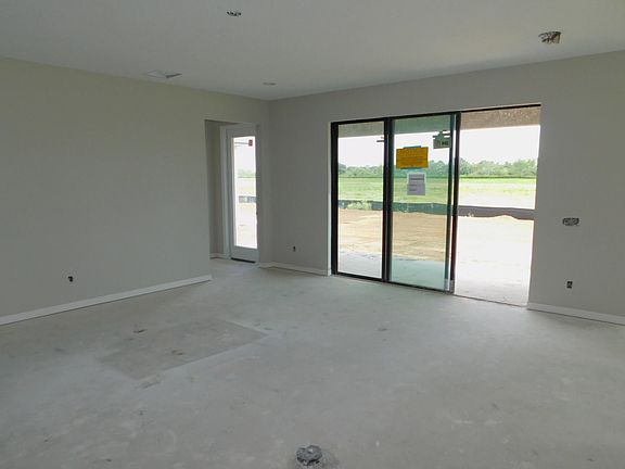FamilyRoom
