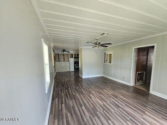 4th image of 3343 Oscar Rivette St