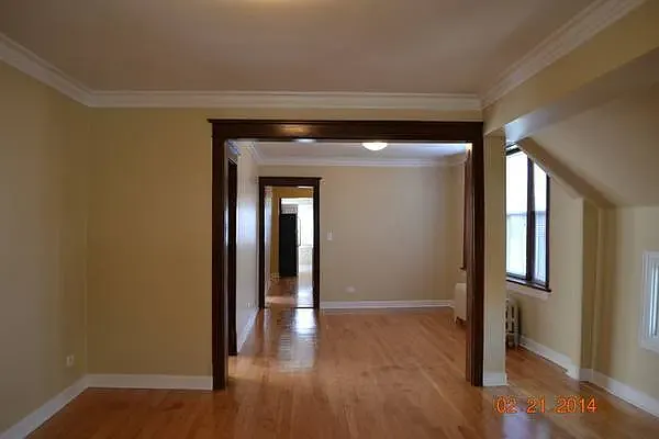 2 bed, 1300 sqft, $2,200 — Photo 4