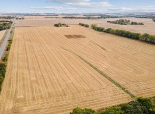 E Donald St, Waterloo, IA 50703