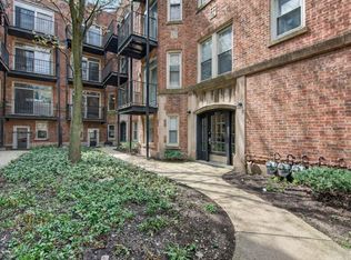 1651 W Pratt Blvd APT 1B, Chicago, IL 60626