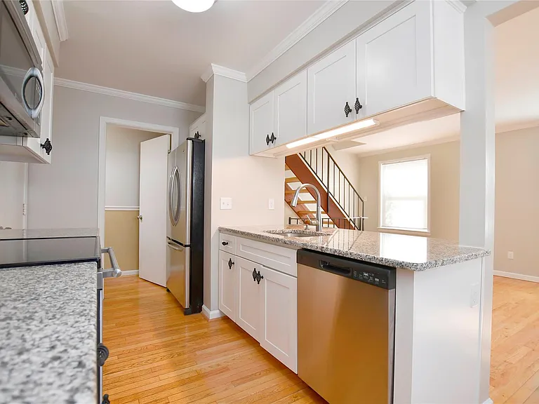 1527 Mariner Dr — Photo 8