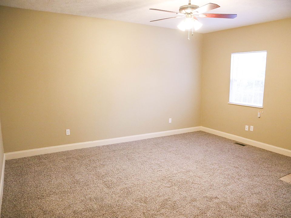 Unit B - living room