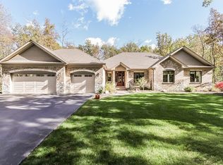 39203 N Gelden Ln, Lake Villa, IL 60046