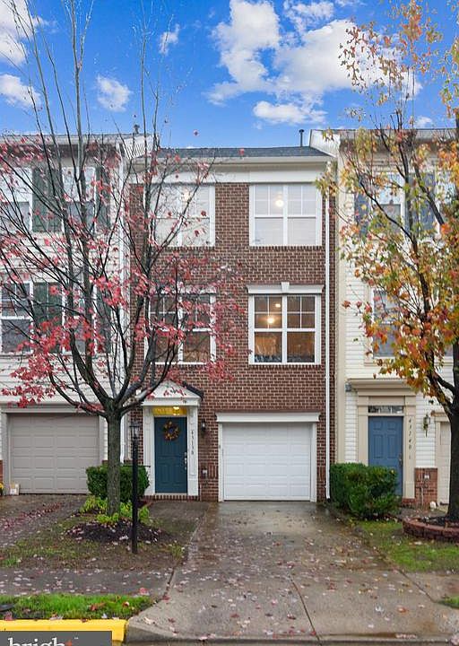 Immaculate! 3BR, 2.5 baths, 1car garage!