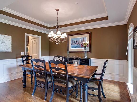 4th image of 1205 Walkabout Ct