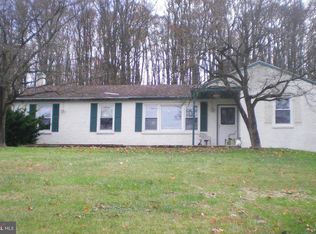 44 Boro Line Rd, Parkesburg, PA 19365
