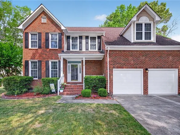 208 Robinhood Rd, Chesapeake, VA 23322
