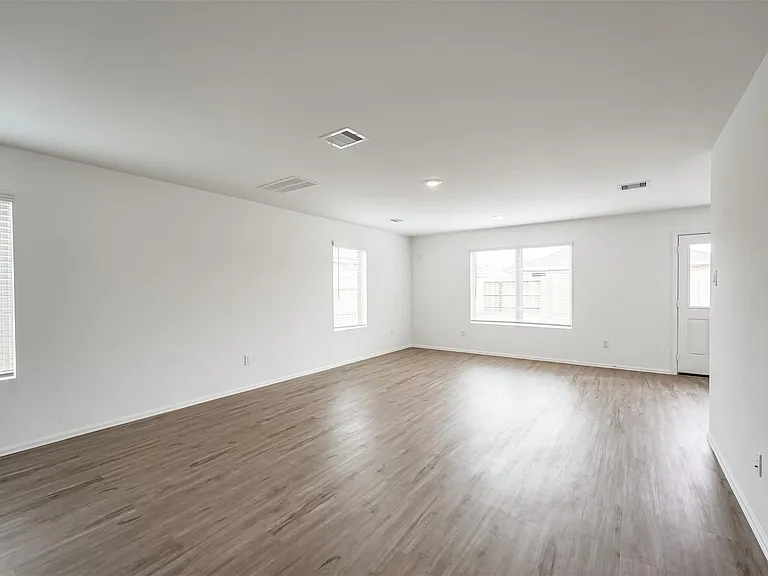 9123 Estes Lakes Dr — Photo 7