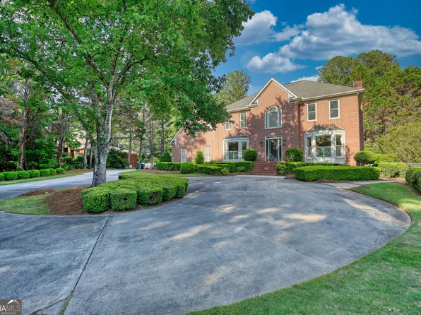 236 Westchester Dr, Griffin, GA 30223