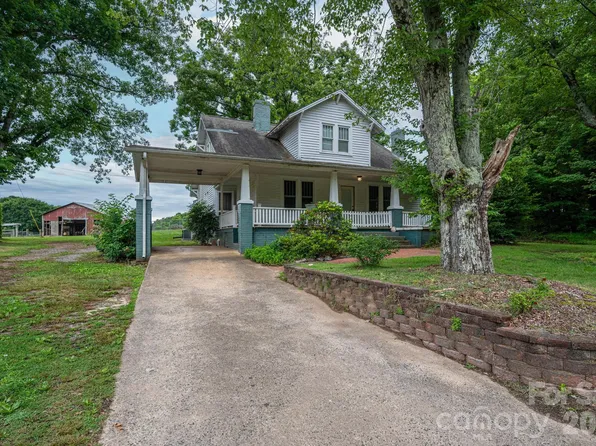 1143 W Stagecoach Trl, Lawndale, NC 28090