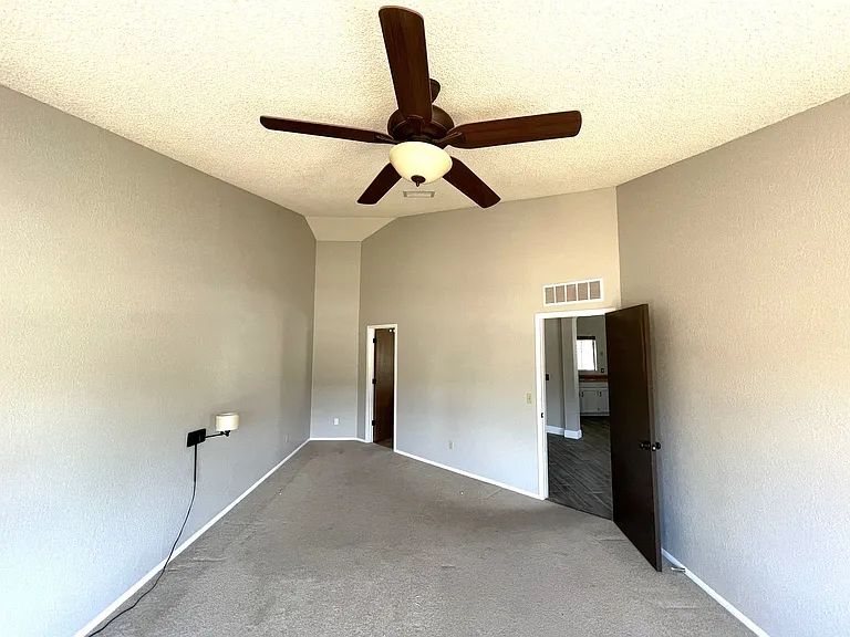 3547 Briarwood Dr — Photo 17