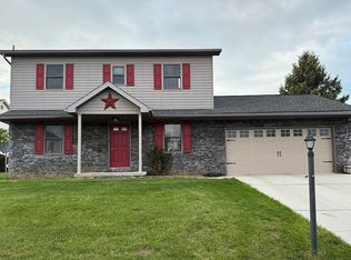 31 Seneca Dr, Hanover, PA 17331