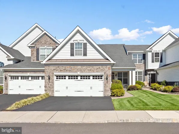 1770 Locust Dr, Yardley, PA 19067