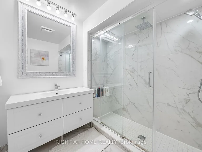 40 Heathview Ave — Photo 32