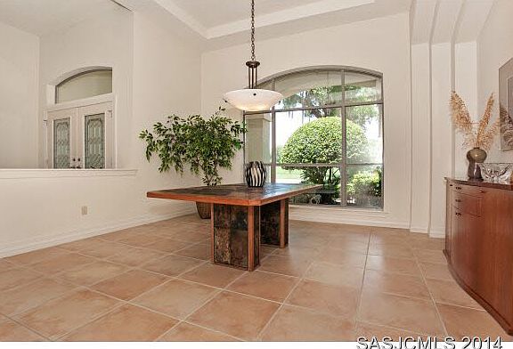 3rd image of 201 Plantation Cir S