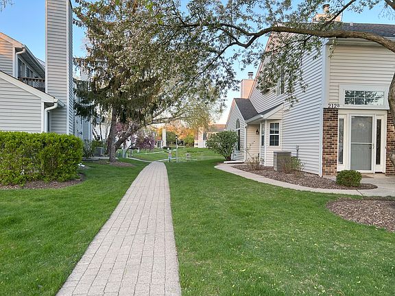 3rd image of 212 Brittany Dr #A