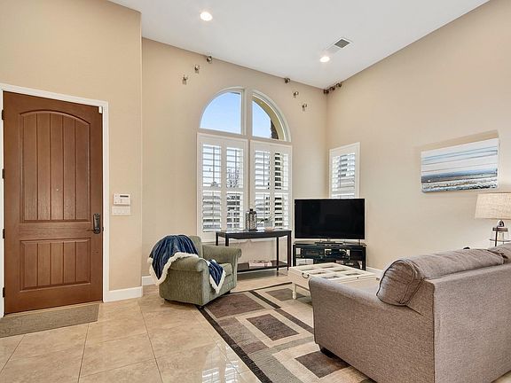 5th image of 1049 N Station Drive