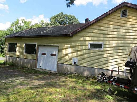 5th image of 28 Highland Ave