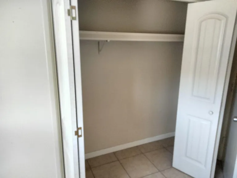 446 E Calle Arizona #3 — Photo 7