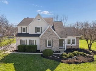 242 Farm Creek Dr, Columbus, OH 43230