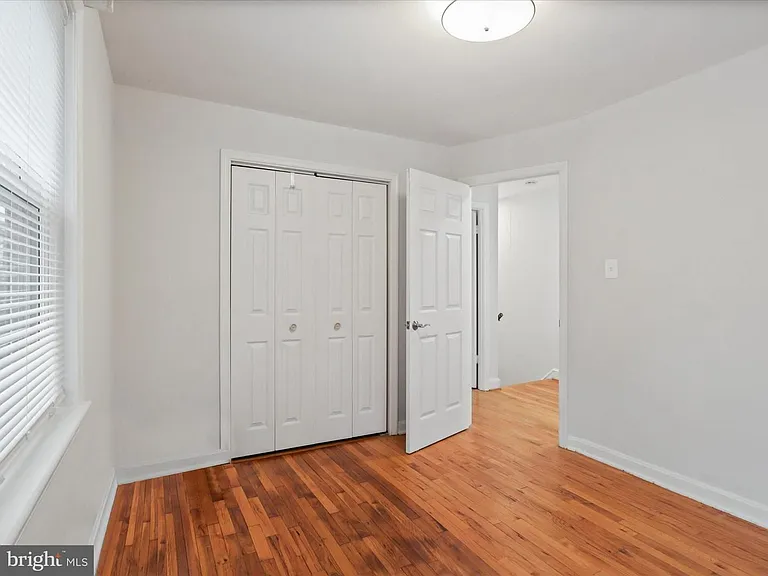 5883 Blaine Dr — Photo 12