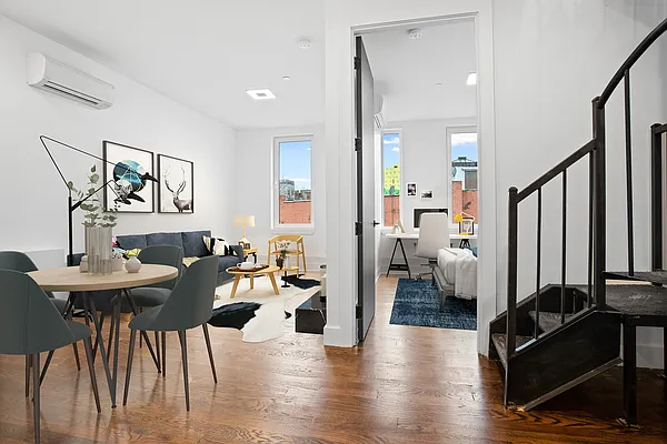 Rented by Safdie Realty Group | media 17