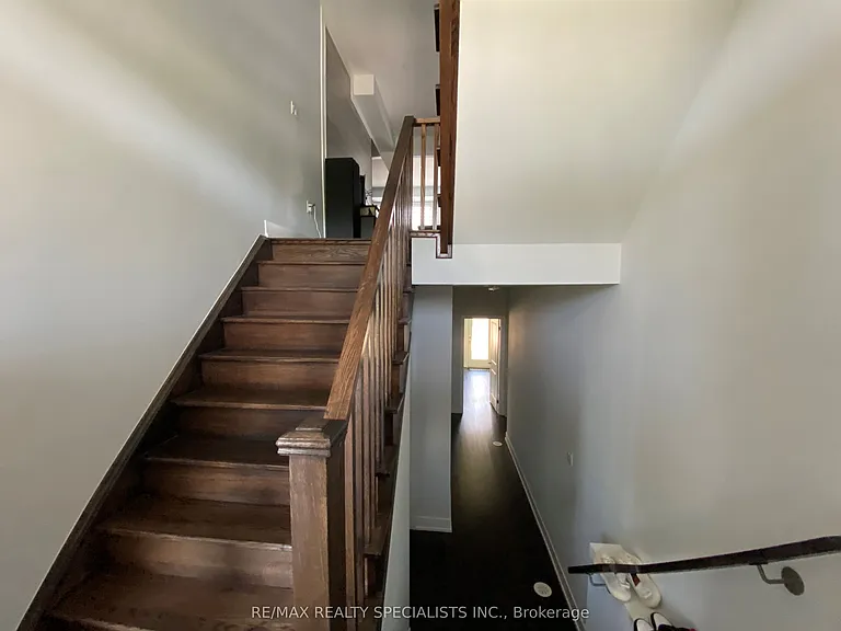 1458 Yellow Rose Cir — Photo 13