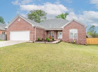 160 Maumelle Valley Dr, Maumelle, AR 72113