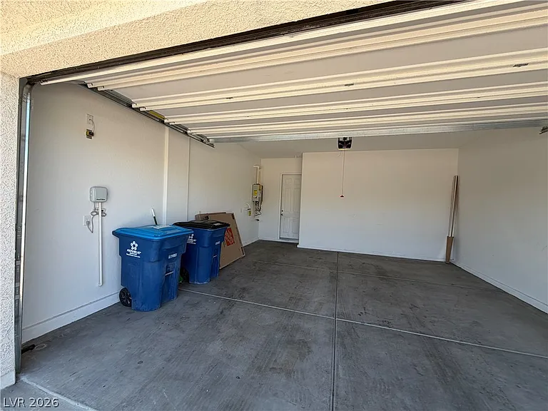 63 Barton Bay Ave — Photo 38