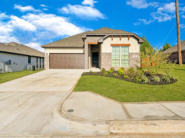 338 Carlisle Dr, Weatherford, TX 76085