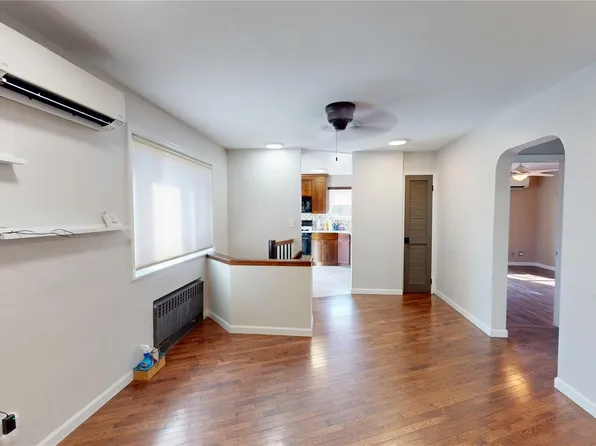 255-09 75th #lower, Glen Oaks, NY 11004