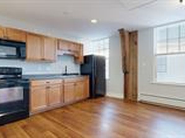 39 Mechanic St #303