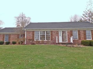 603 Grouseland Dr, Vincennes, IN 47591