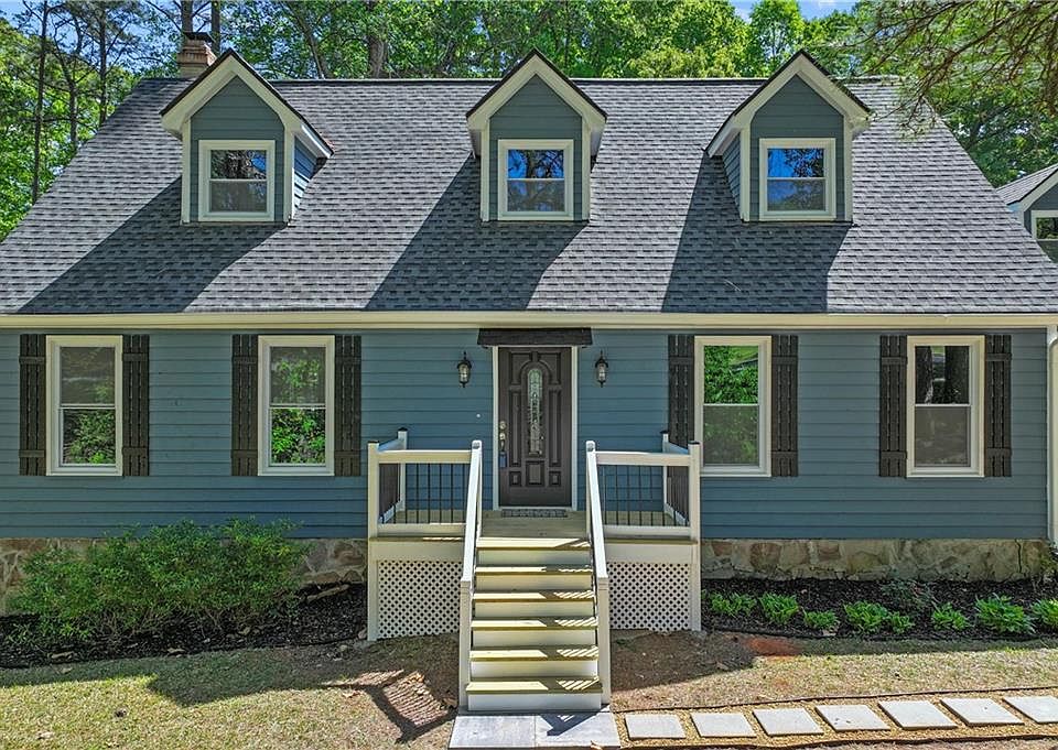 1st image of 4089 Hickory Nut Dr