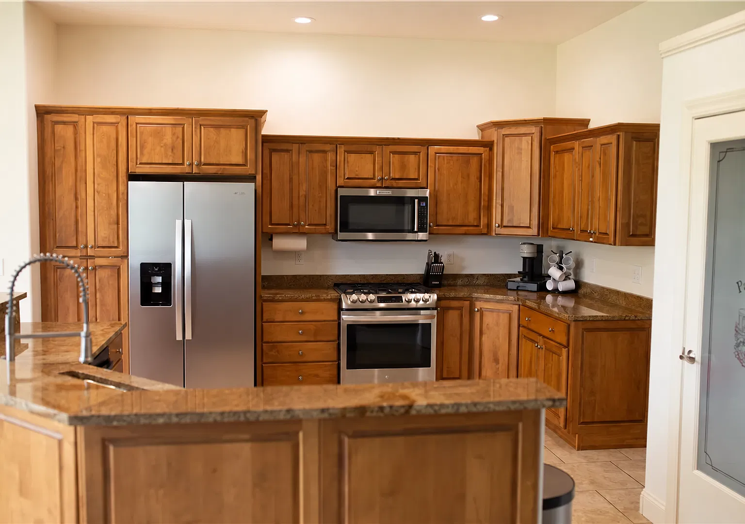 Gorgeous Ironwood Estates Home | 5 Beds, 3 Baths, Second Kitchen & 3-Car Garage | Available Now f... — Photo 4